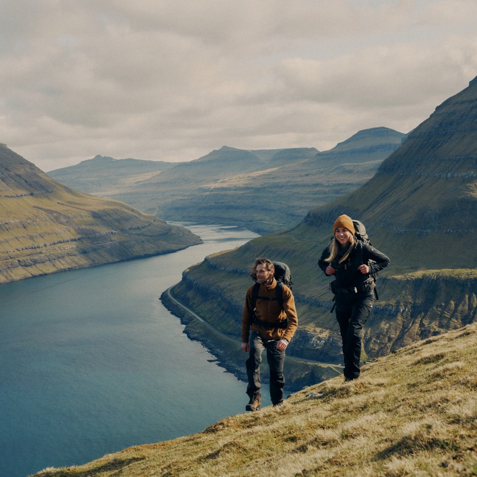 Fjällräven Crno-crno Vidda Pro Hlače M Reg